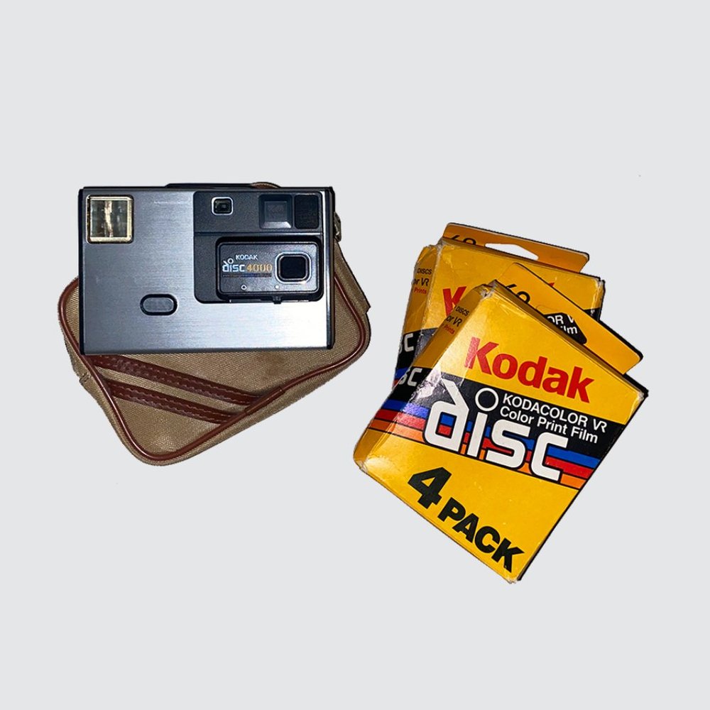 Kodak Disc 4000 Film Camera with Vintage Case & Eight Packs of Film